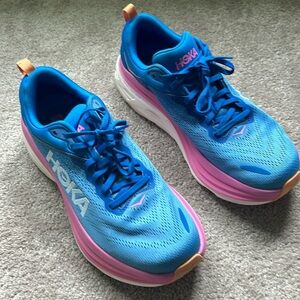 Women’s bondi 8 Hokas